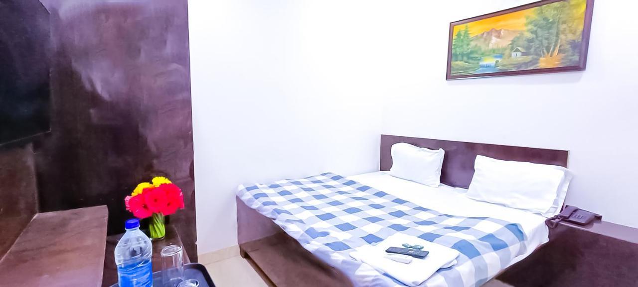 ניו דלהי Hotel Tom - Jungpura Chruch Road מראה חיצוני תמונה