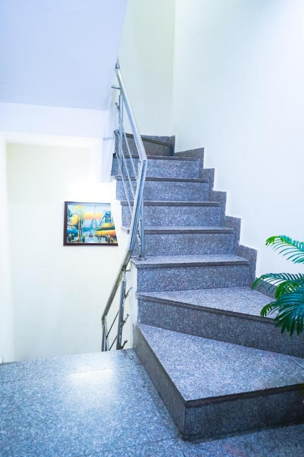 ניו דלהי Hotel Tom - Jungpura Chruch Road מראה חיצוני תמונה